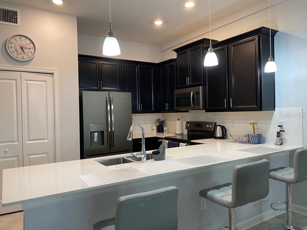Condominium at 637 OCEAN COURSE AVE, DAVENPORT, photo 11 of 25