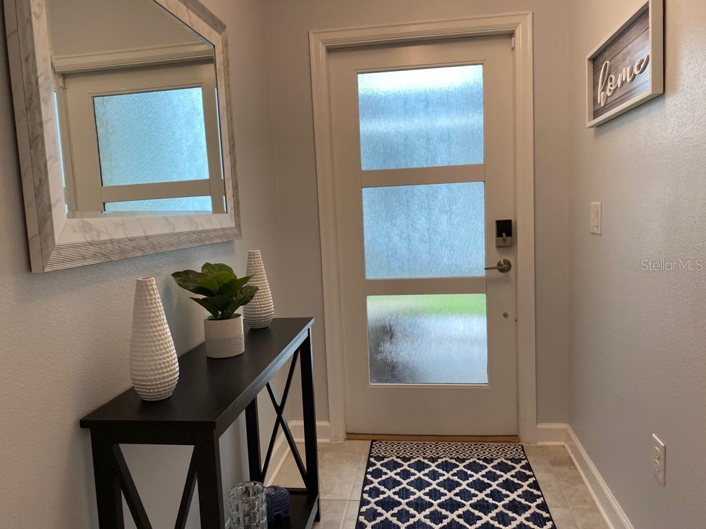 Condominium at 637 OCEAN COURSE AVE, DAVENPORT, photo 2 of 25