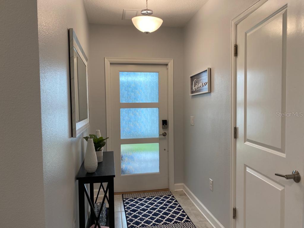 Condominium at 637 OCEAN COURSE AVE, DAVENPORT, photo 3 of 25