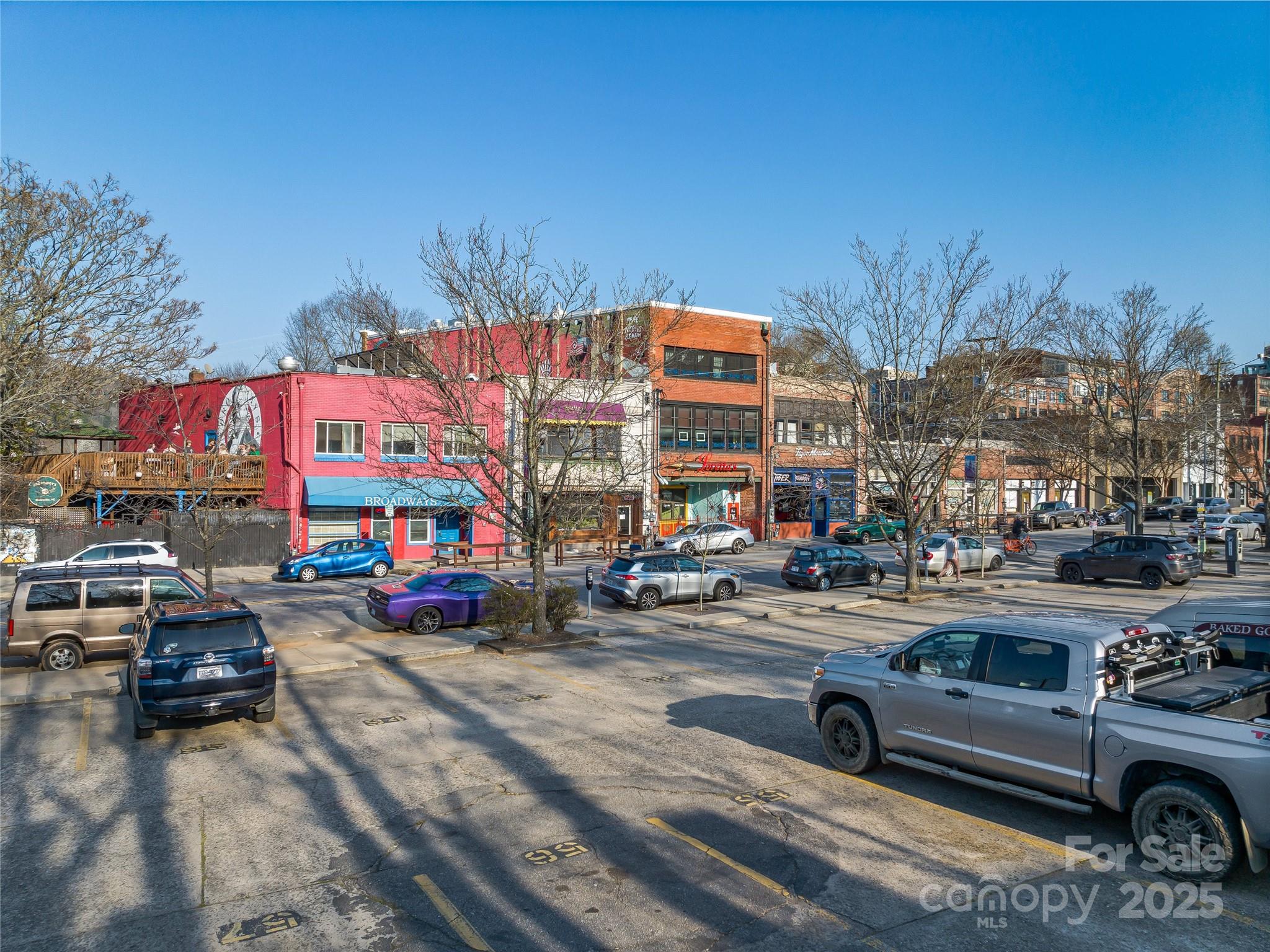 Retail at 114 N Lexington Avenue, Asheville, photo 4 of 48