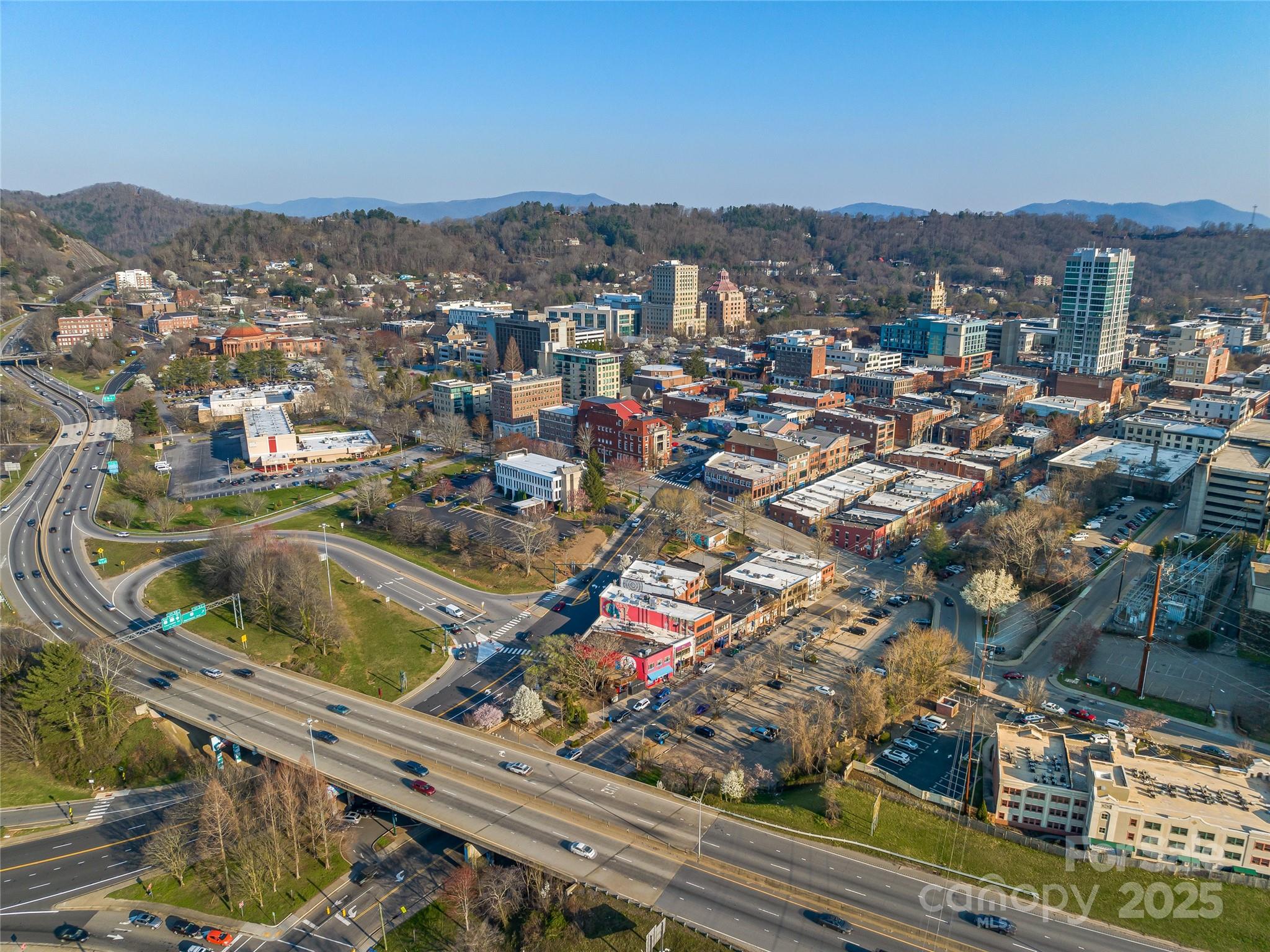 Retail at 114 N Lexington Avenue, Asheville, photo 9 of 48