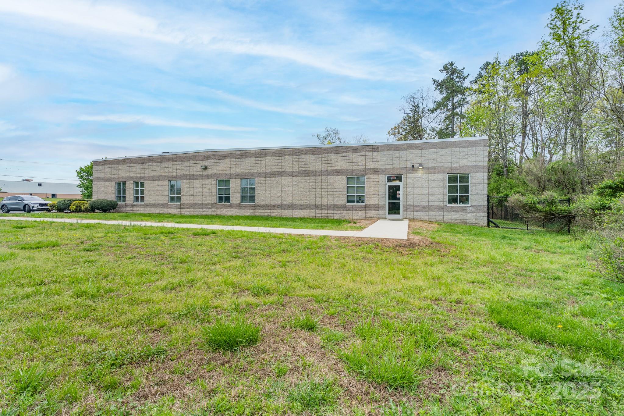 Medical at 702 Henson Street, Albemarle, photo 6 of 34
