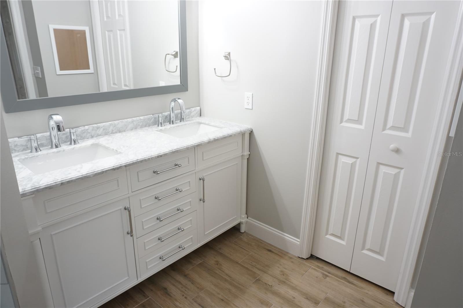 Primary bath - 2000 BAL HARBOR BLVD #1012, PUNTA GORDA
