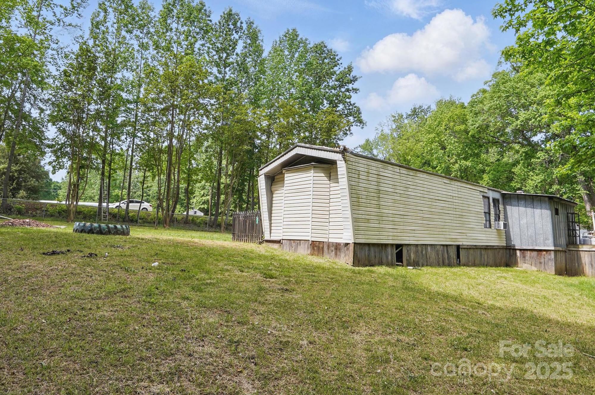 Right Exterior view - 10420 Silver Mine Road, Indian Land