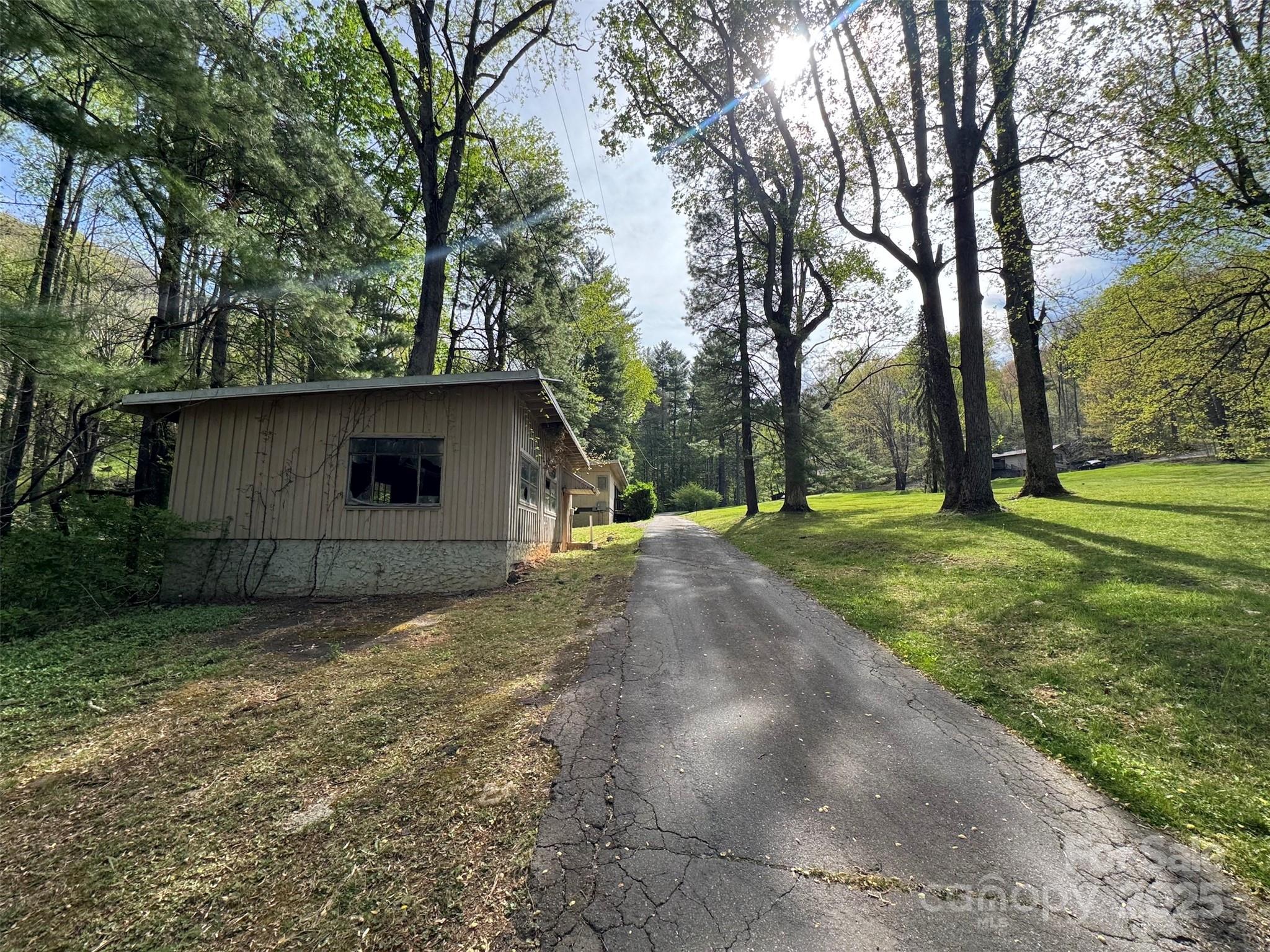 potting shed - TBD (A) Chestnut Walk Drive, Waynesville