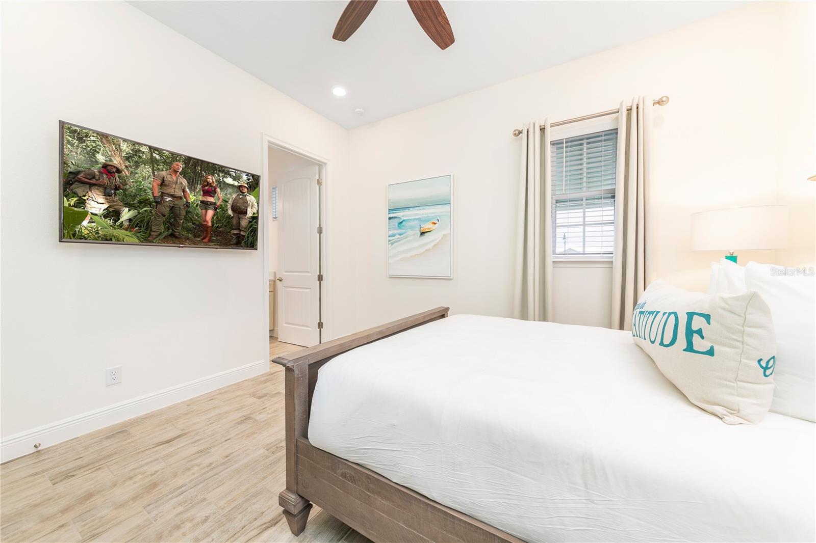 Bedroom with flexible use for guests or rental in Central Florida near Disney - 2988 SALTED RIM RD, KISSIMMEE