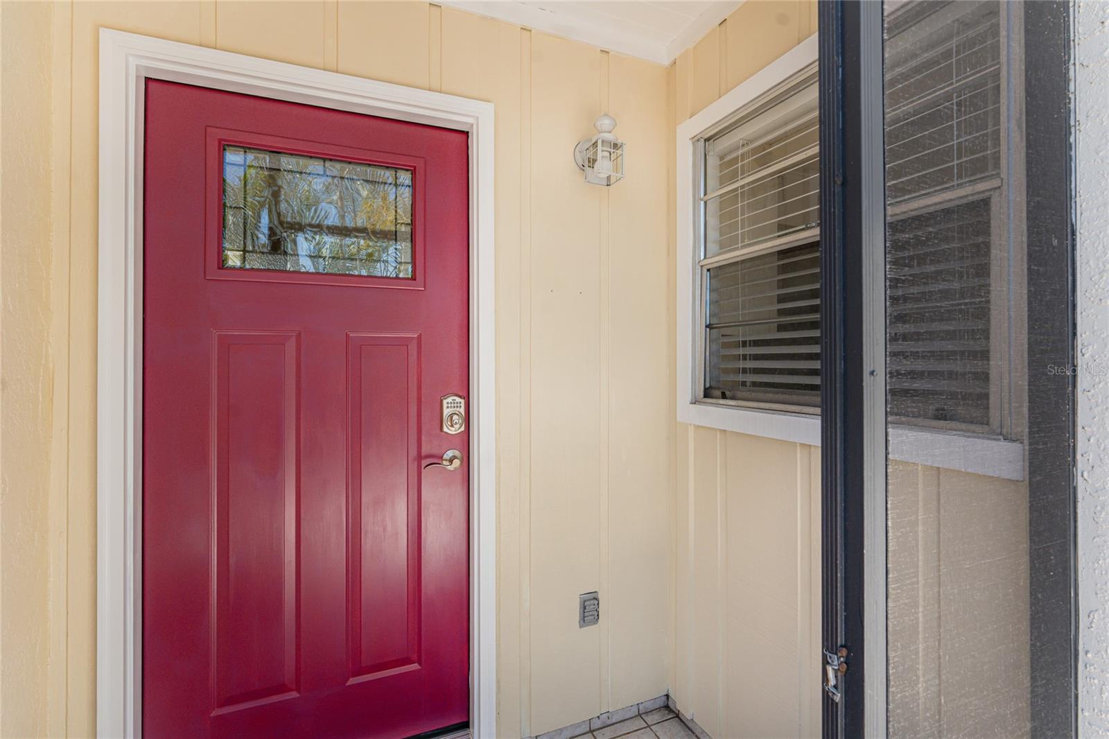 This bright and cheerful door welcomes you in! - 6796 GASPARILLA PINES BLVD #63, ENGLEWOOD