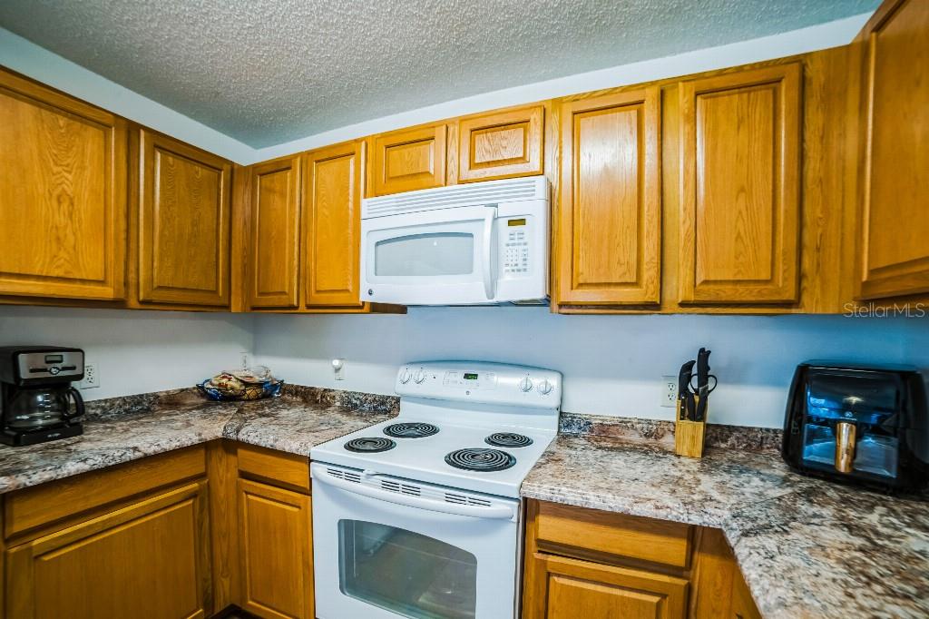 Single Family Residence at 1142 MARINER CAY DR, HAINES CITY, photo 13 of 50