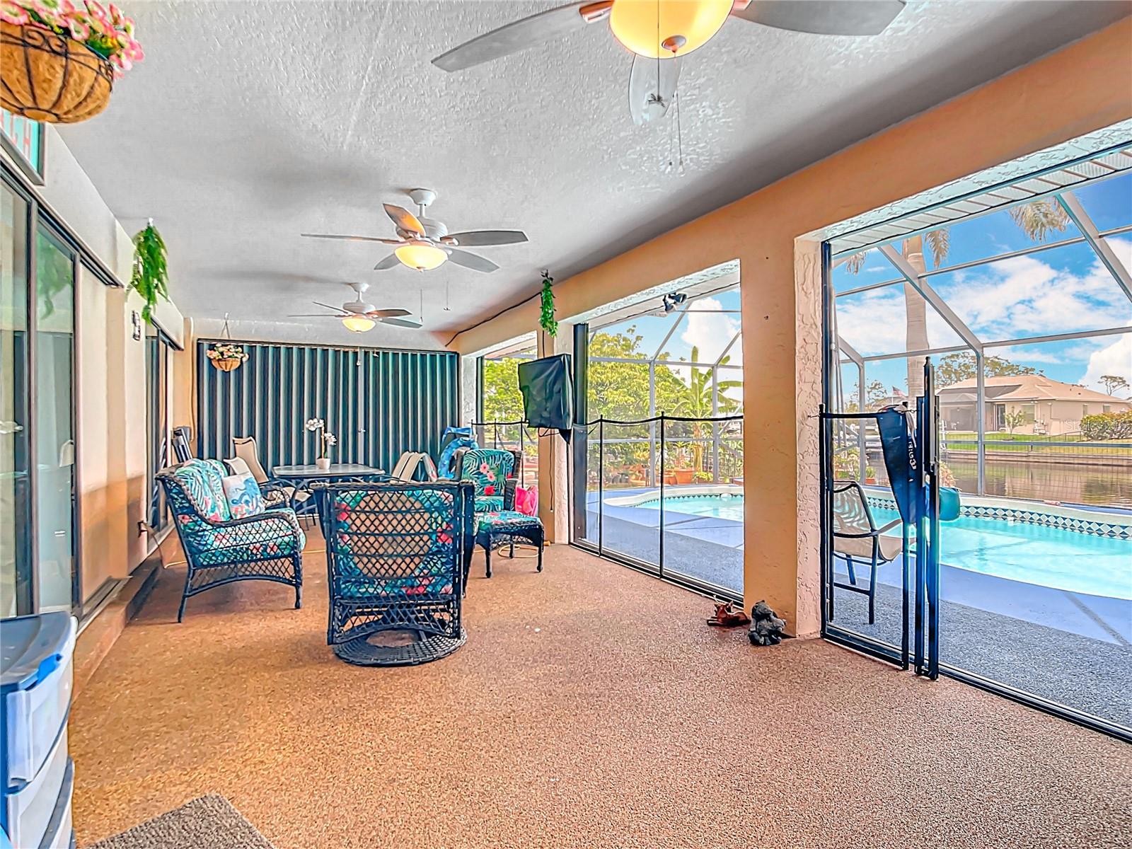 Single Family Residence at 18790 COUNTRYMAN AVE, PORT CHARLOTTE, photo 47 of 71