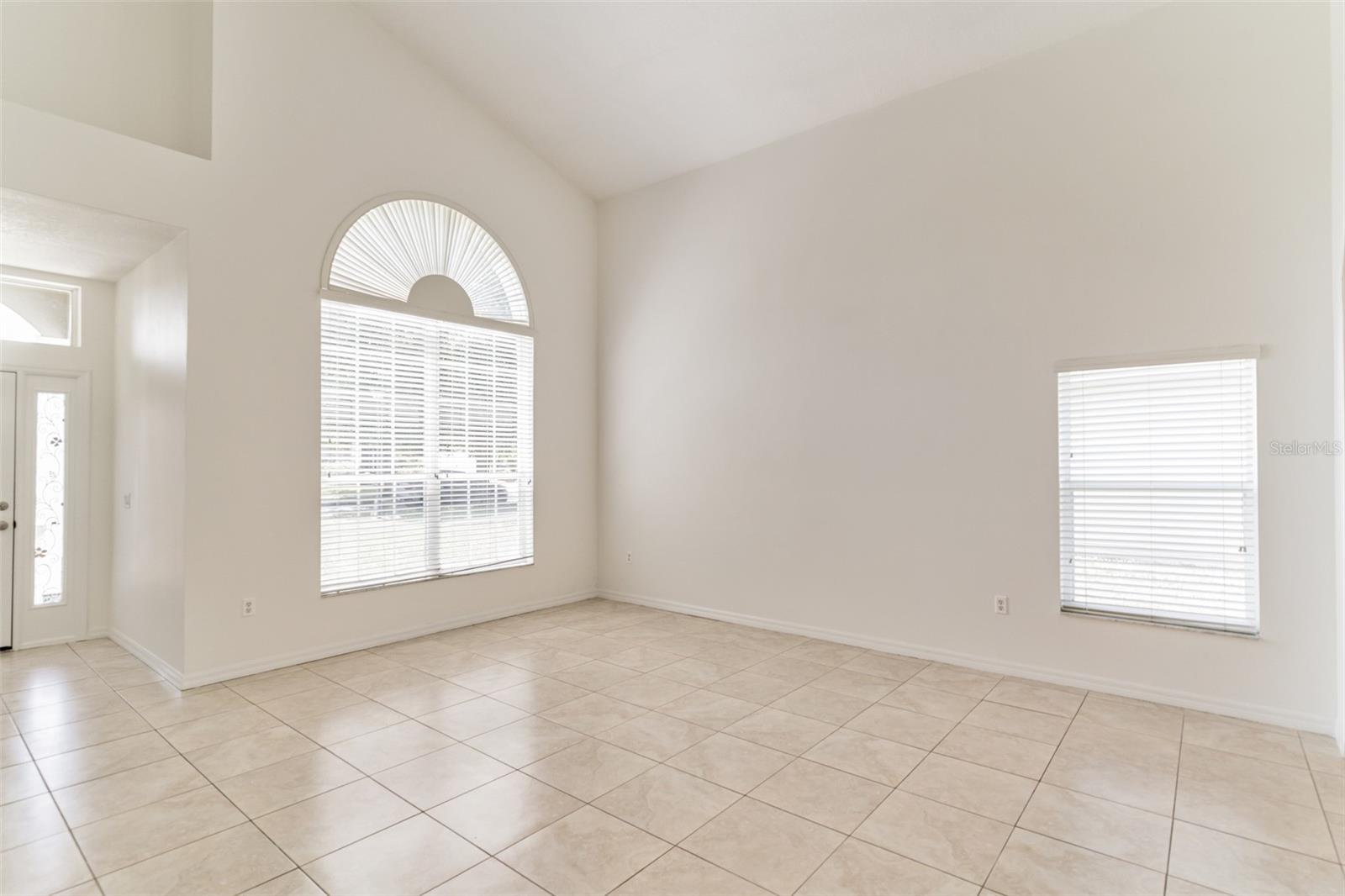 Single Family Residence at 2433 HURON CIR, KISSIMMEE, photo 9 of 29