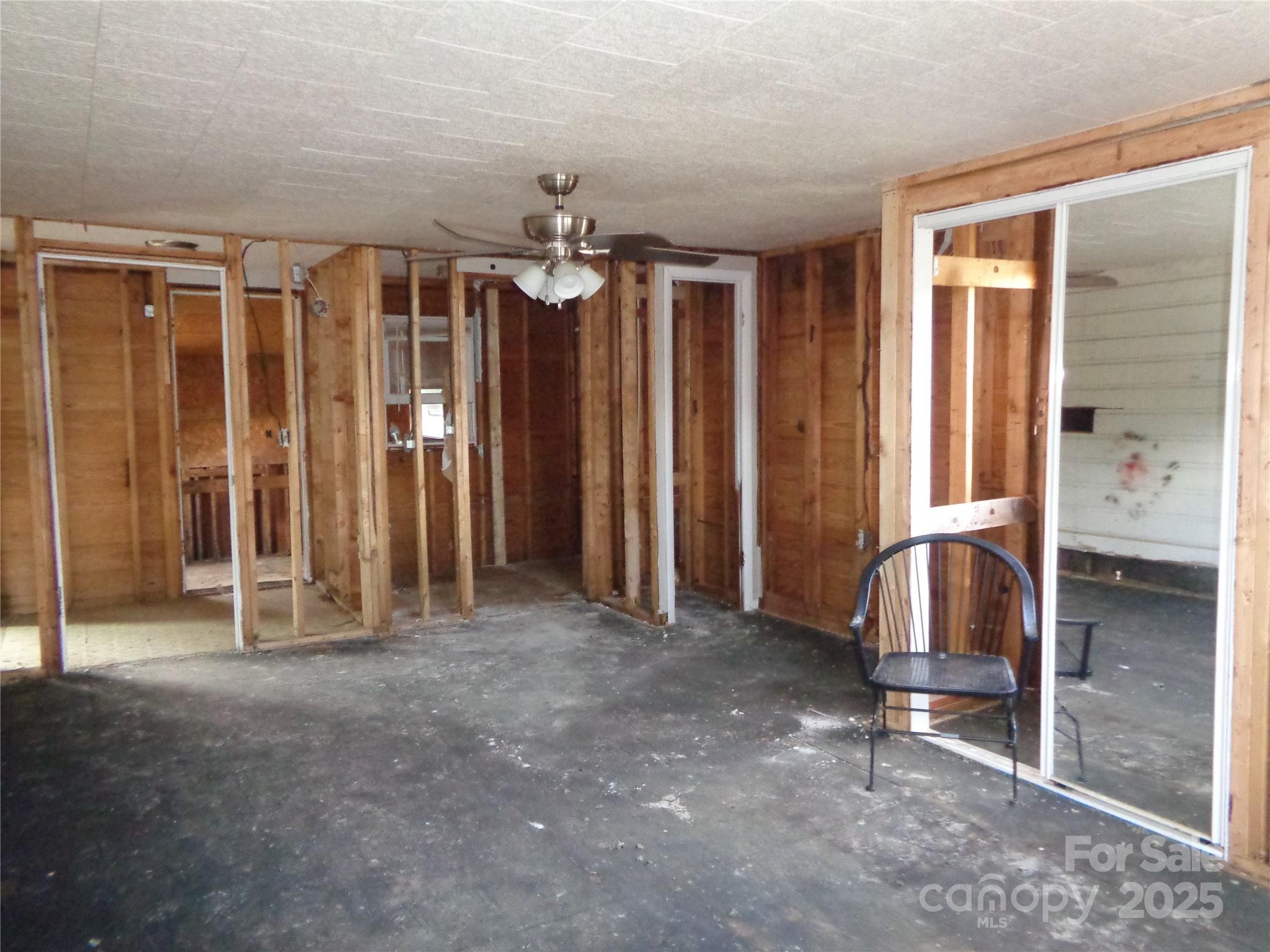 Single Family Residence at 252 Rogers Street, Waynesville, photo 8 of 14