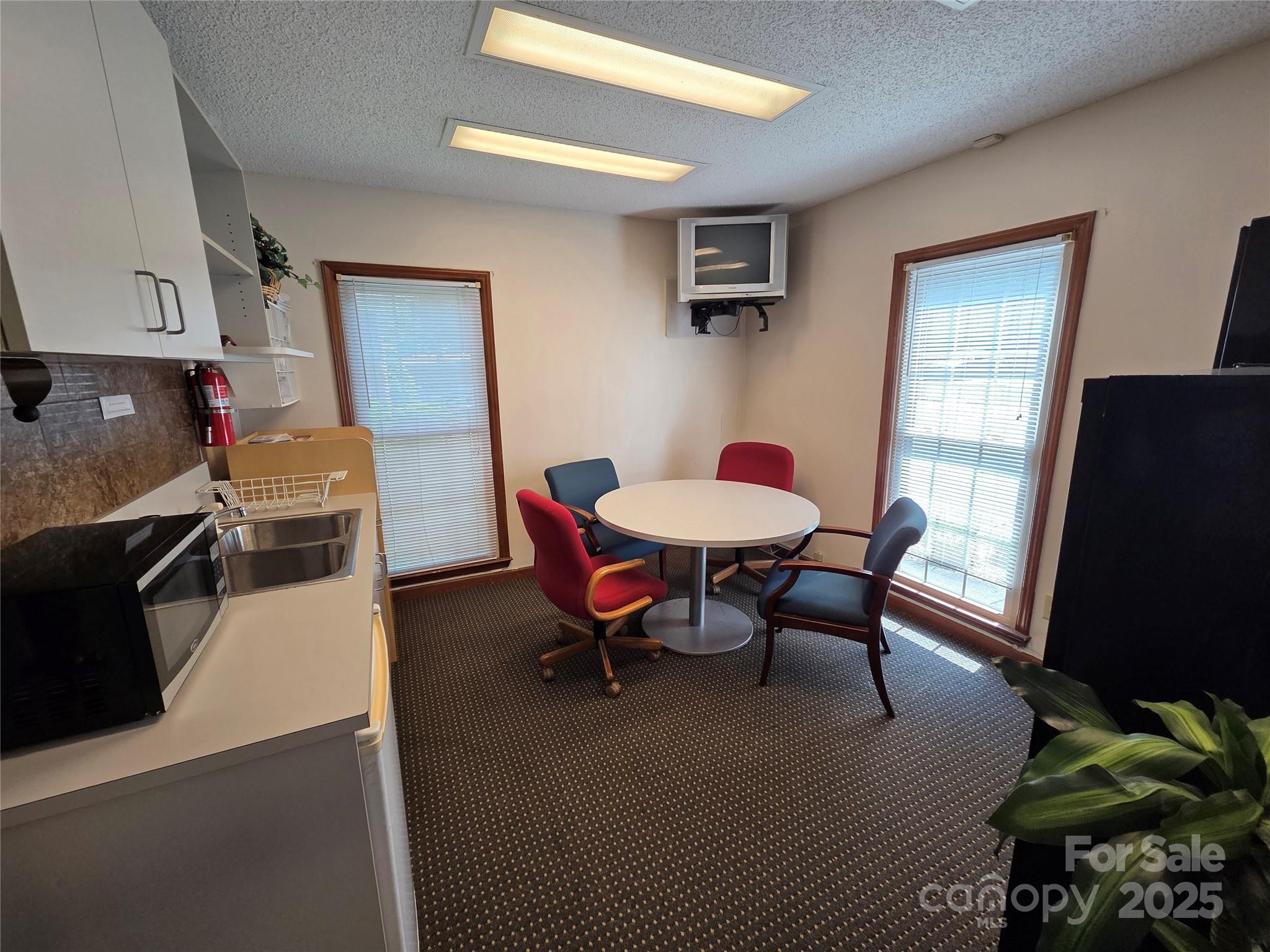 Break Room/Kitchen - 5513 Monroe Road, Charlotte