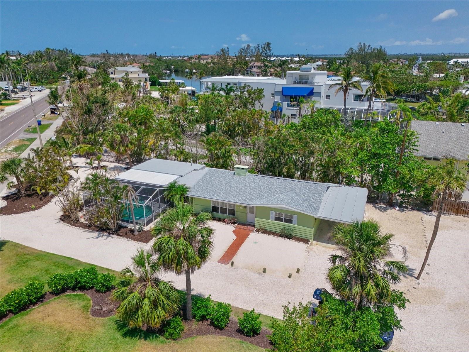 5924 GULF OF MEXICO DR