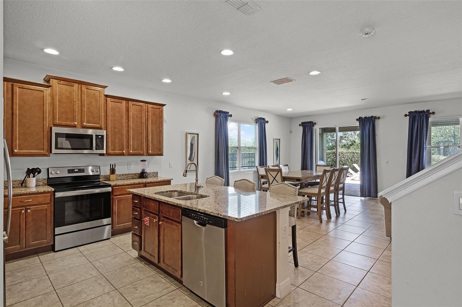 Single Family Residence at 7527 MARKER AVE, KISSIMMEE, photo 7 of 78