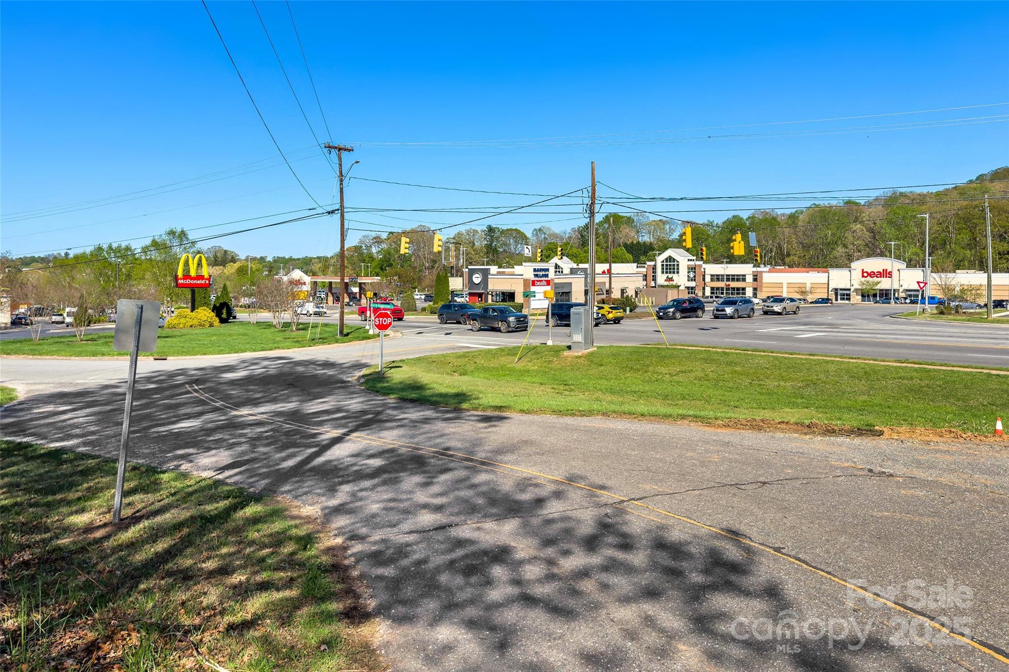 Intersection - 36 & 50 Catawba Avenue, Marion