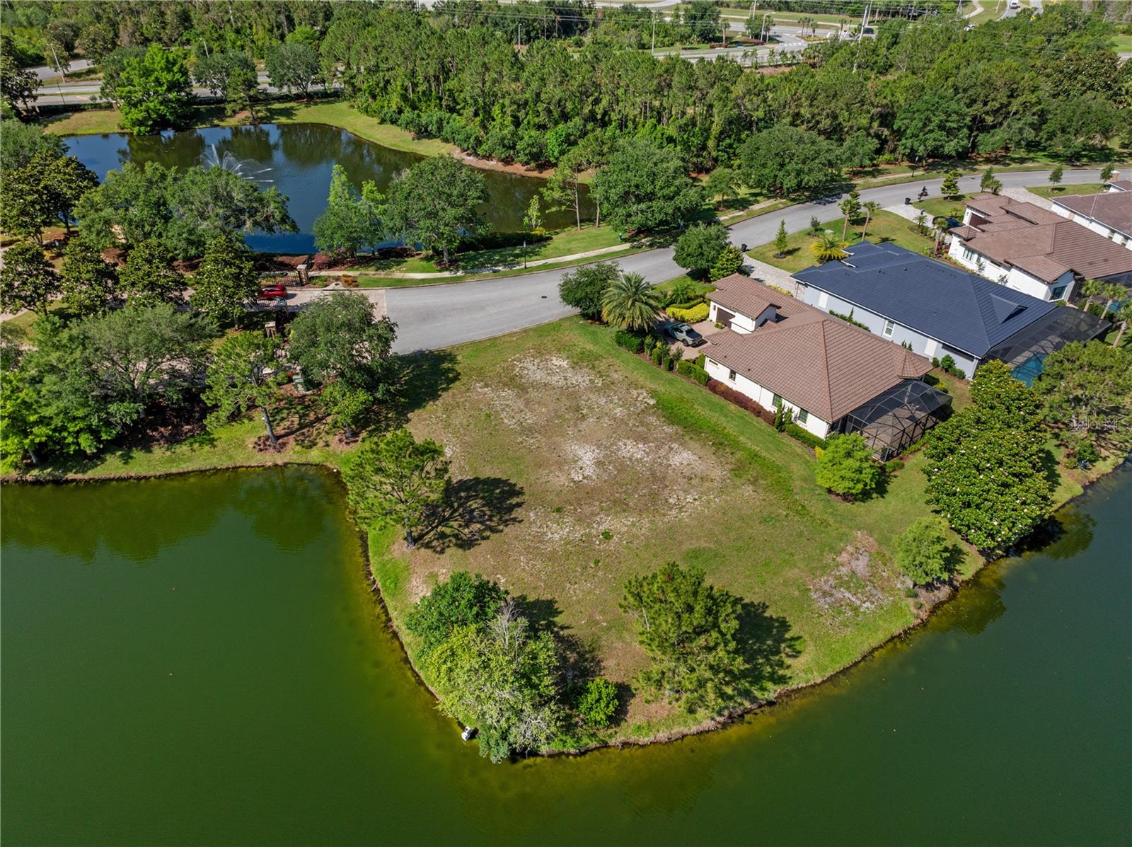211 CONSERVATORY DR