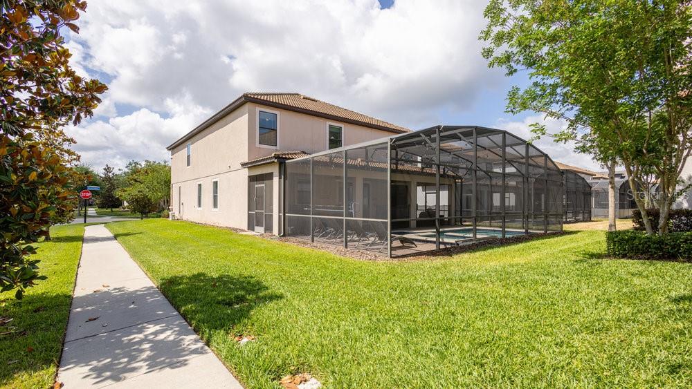 Rear of Home - 1450 ROLLING FAIRWAY DR, DAVENPORT