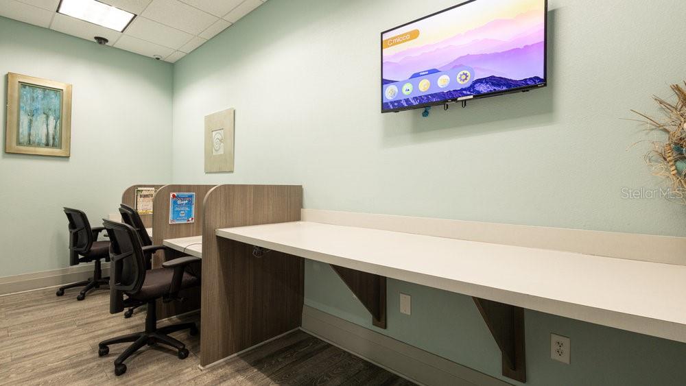 Clubhouse Work Space - 1450 ROLLING FAIRWAY DR, DAVENPORT