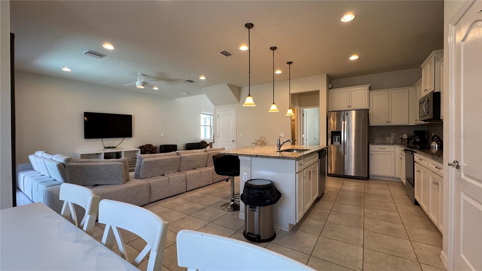 Single Family Residence at 8926 ZURICH LN, KISSIMMEE, photo 9 of 35
