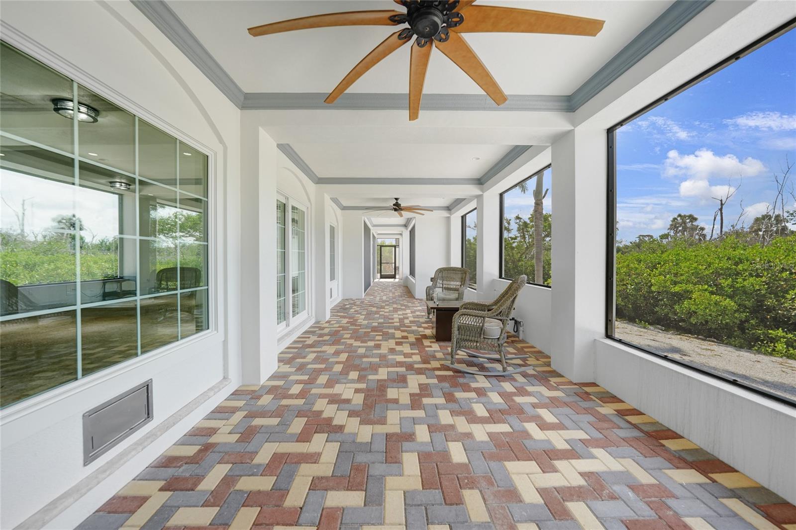 Single Family Residence at 10161 EAGLE PRESERVE DR, ENGLEWOOD, photo 56 of 75