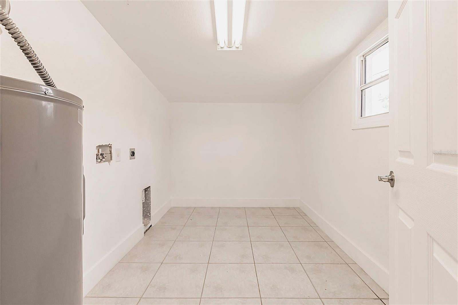 Single Family Residence at 3129 BUTTONWOOD PL, PUNTA GORDA, photo 13 of 44