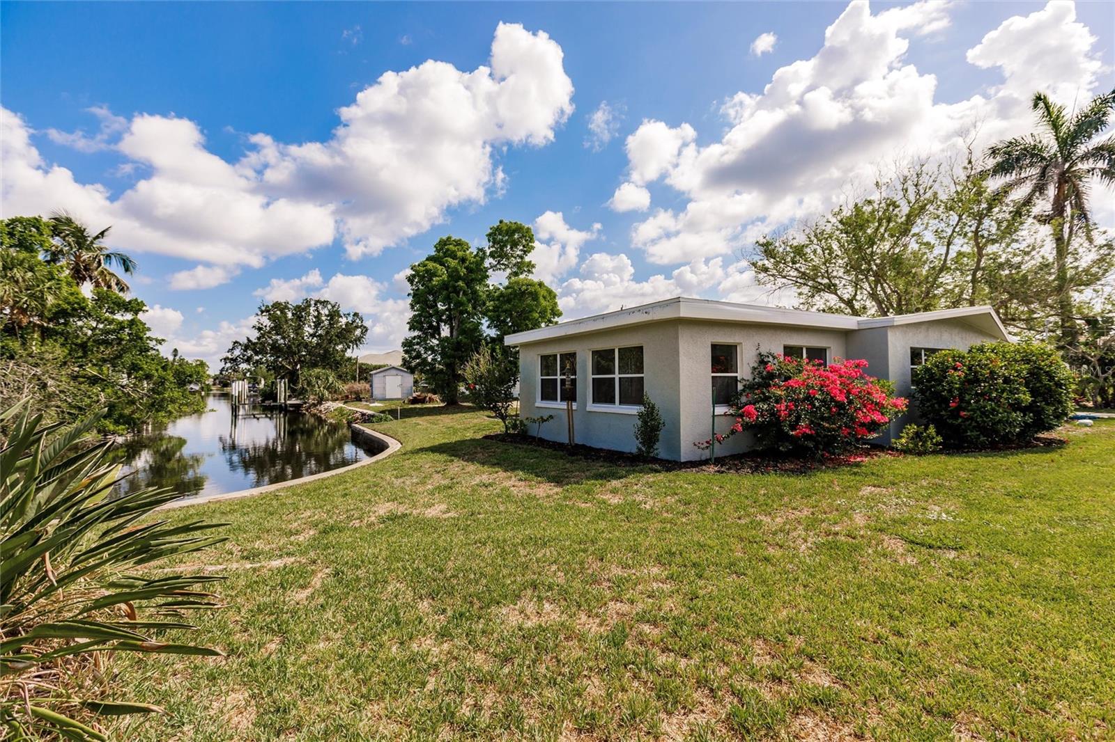 Single Family Residence at 3129 BUTTONWOOD PL, PUNTA GORDA, photo 31 of 44