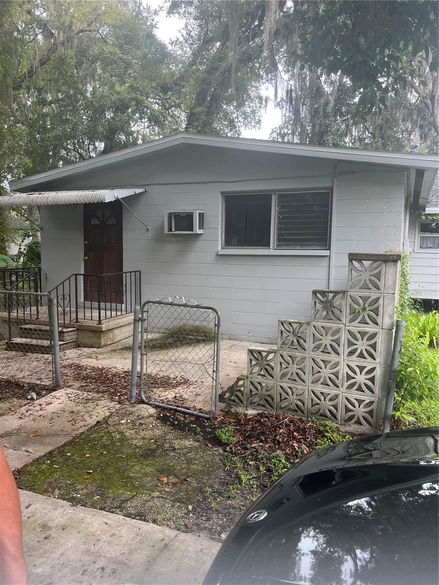 Duplex at 5716 KENWOOD AVE, NEW PORT RICHEY, photo 4 of 22