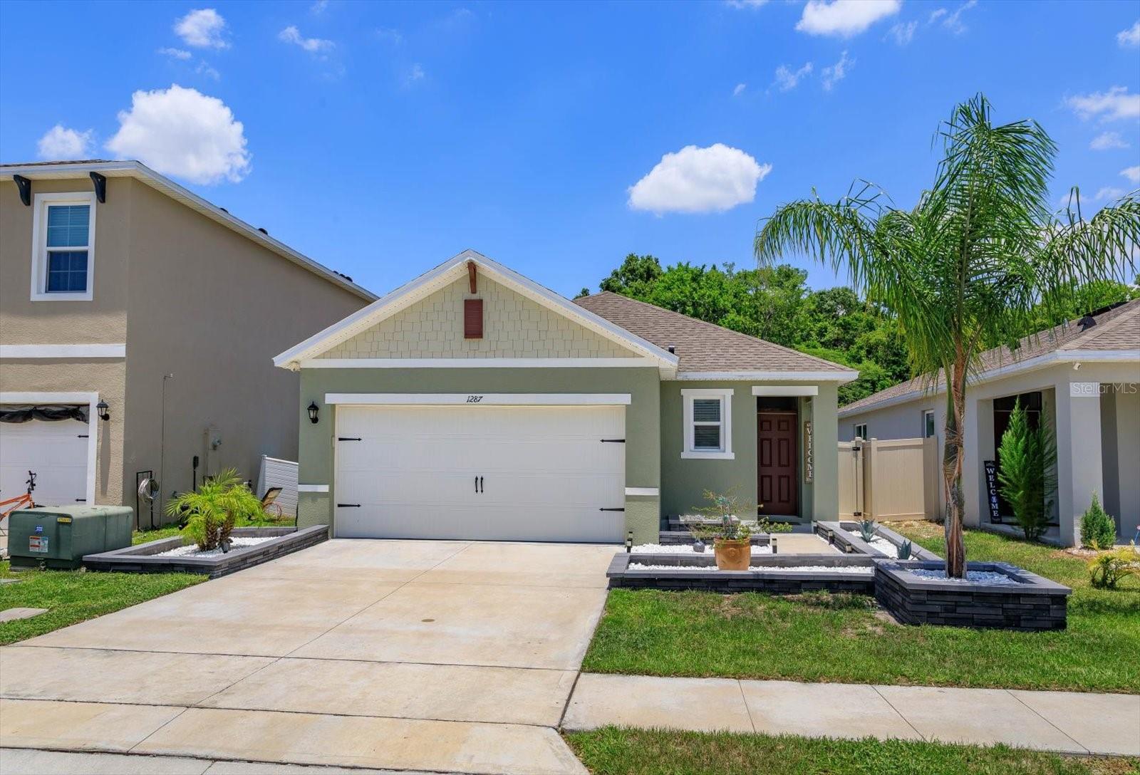 1287 BERRY LN