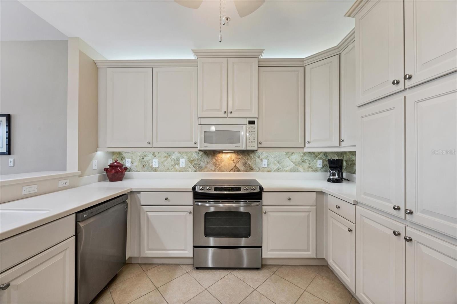 Condominium at 11100 HACIENDA DEL MAR BLVD #G-304, PLACIDA, photo 23 of 71