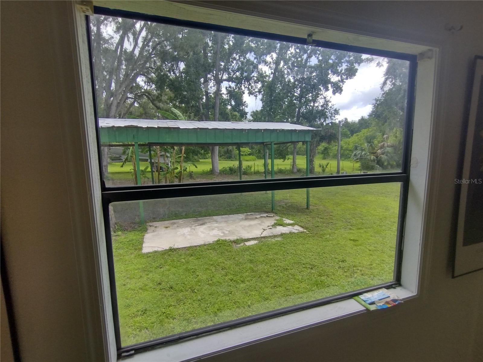 Manufactured Home at 172 ESTATES AVE, BROOKSVILLE, photo 10 of 21