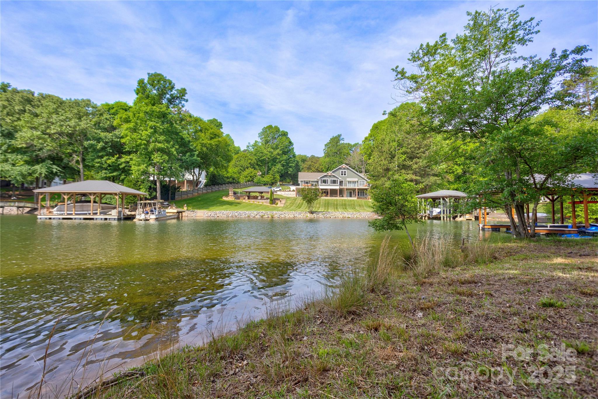 Single Family Residence at 669 Kenway Loop, Mooresville, photo 10 of 11