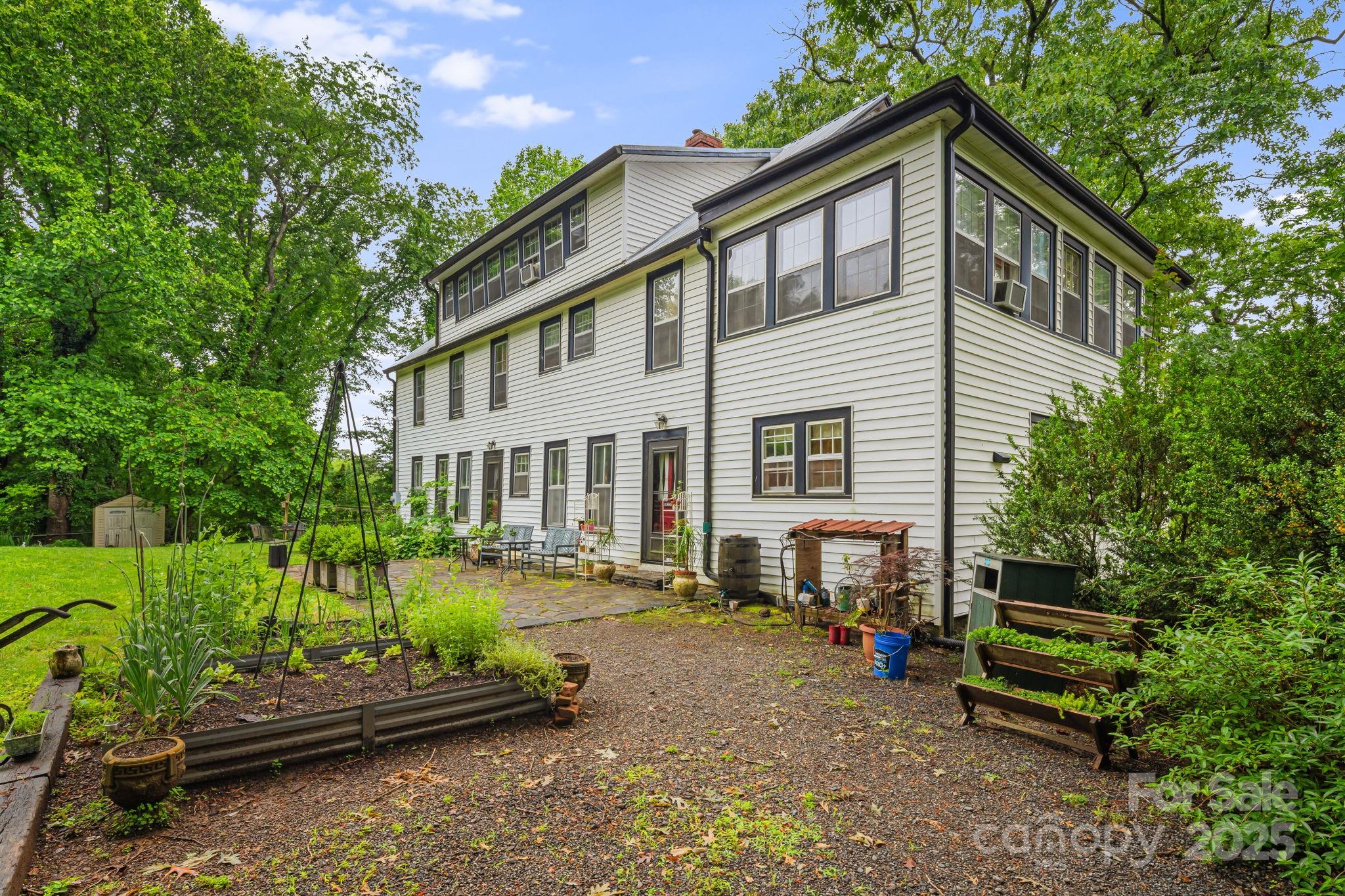 Bed/Breakfast at 1186 Old US 70 Highway, Black Mountain, photo 2 of 47