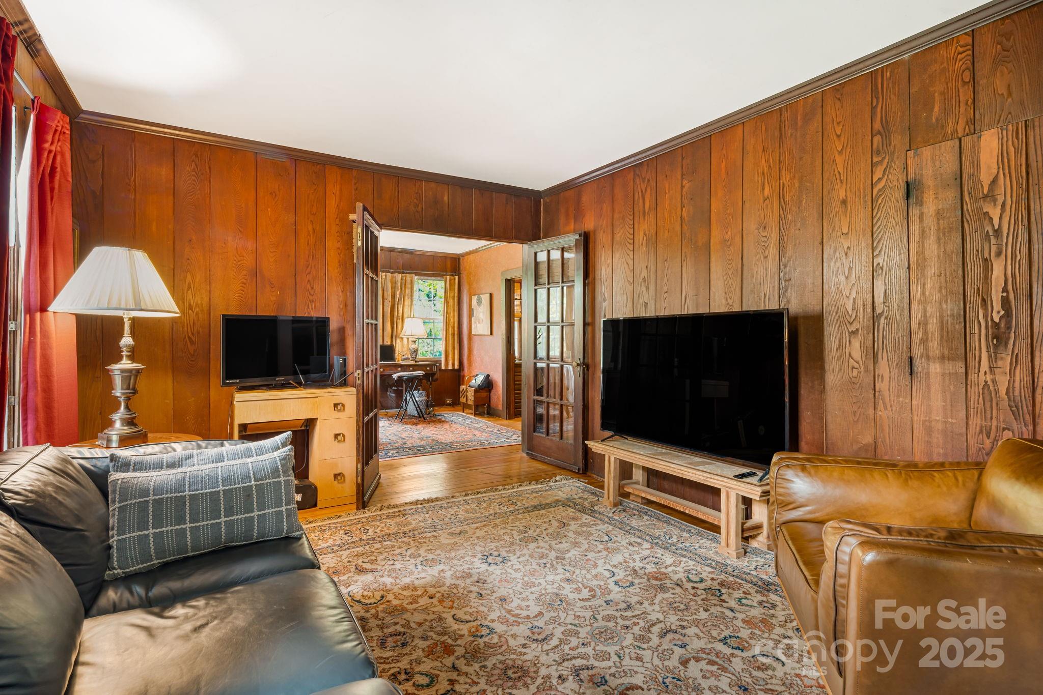 Bed/Breakfast at 1186 Old US 70 Highway, Black Mountain, photo 12 of 47