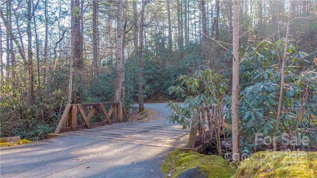 Deeded Right-of-Way - TBD Toxaway Falls Drive, Lake Toxaway