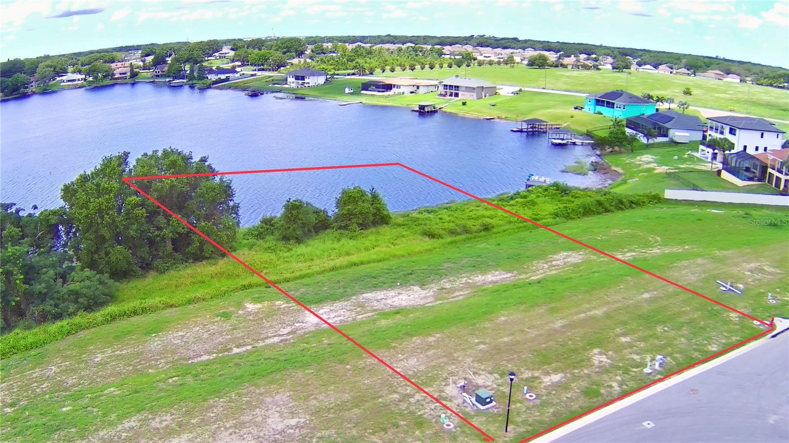 4389 JULIANA LAKE DR
