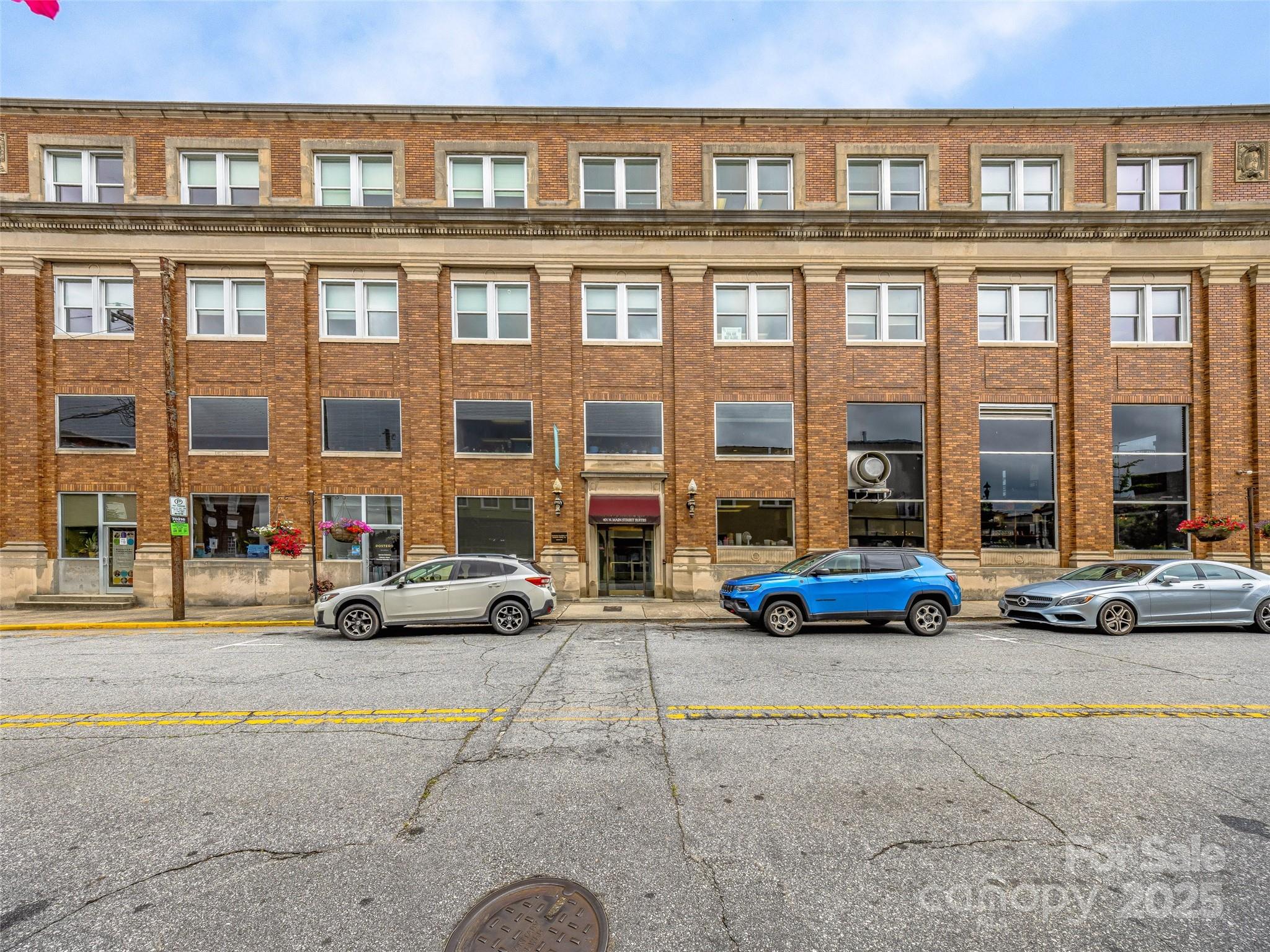 Office at 401 N Main Street, Hendersonville, photo 3 of 37