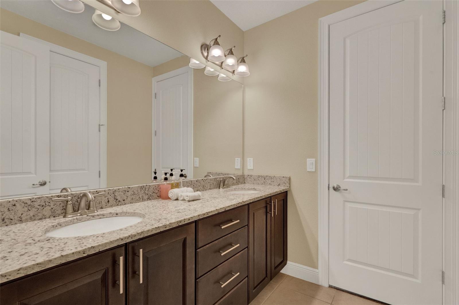 Single Family Residence at 7613 BROOKHURST LN, KISSIMMEE, photo 26 of 69