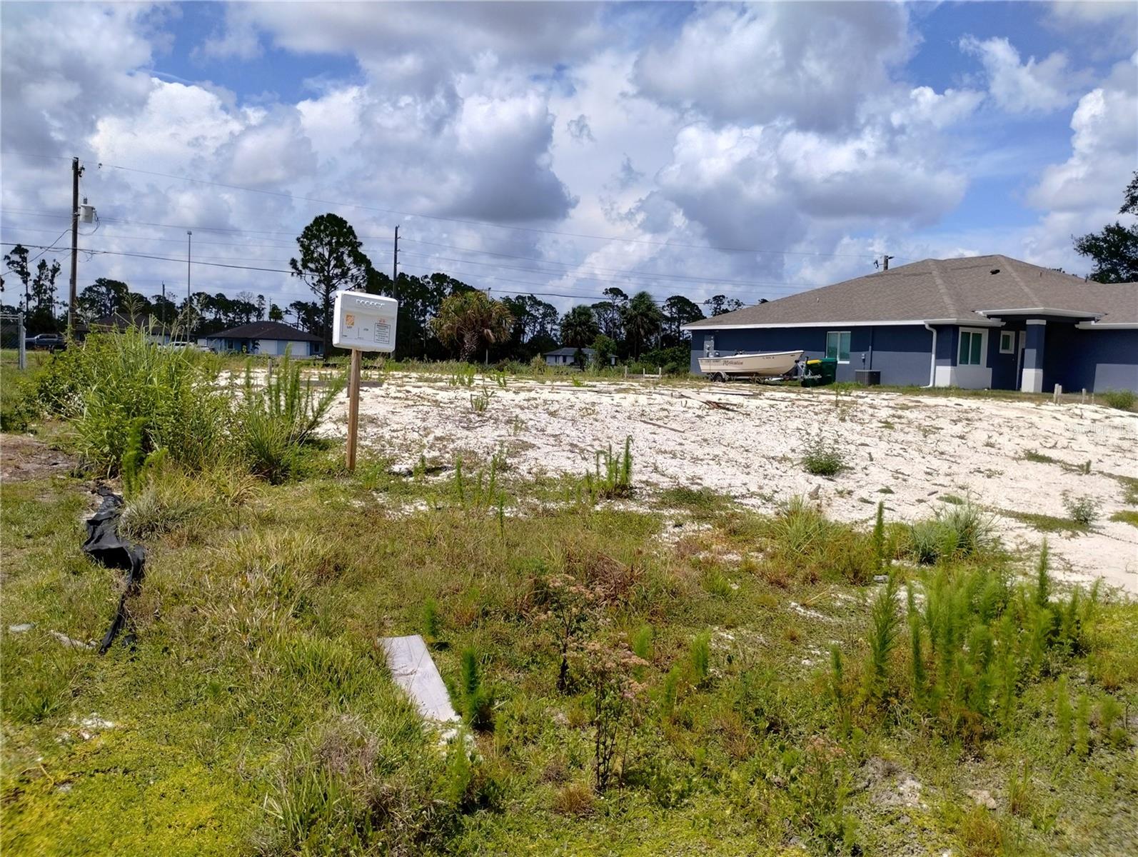Lot has fill dirt in place - 11320 POPLIN AVE, ENGLEWOOD