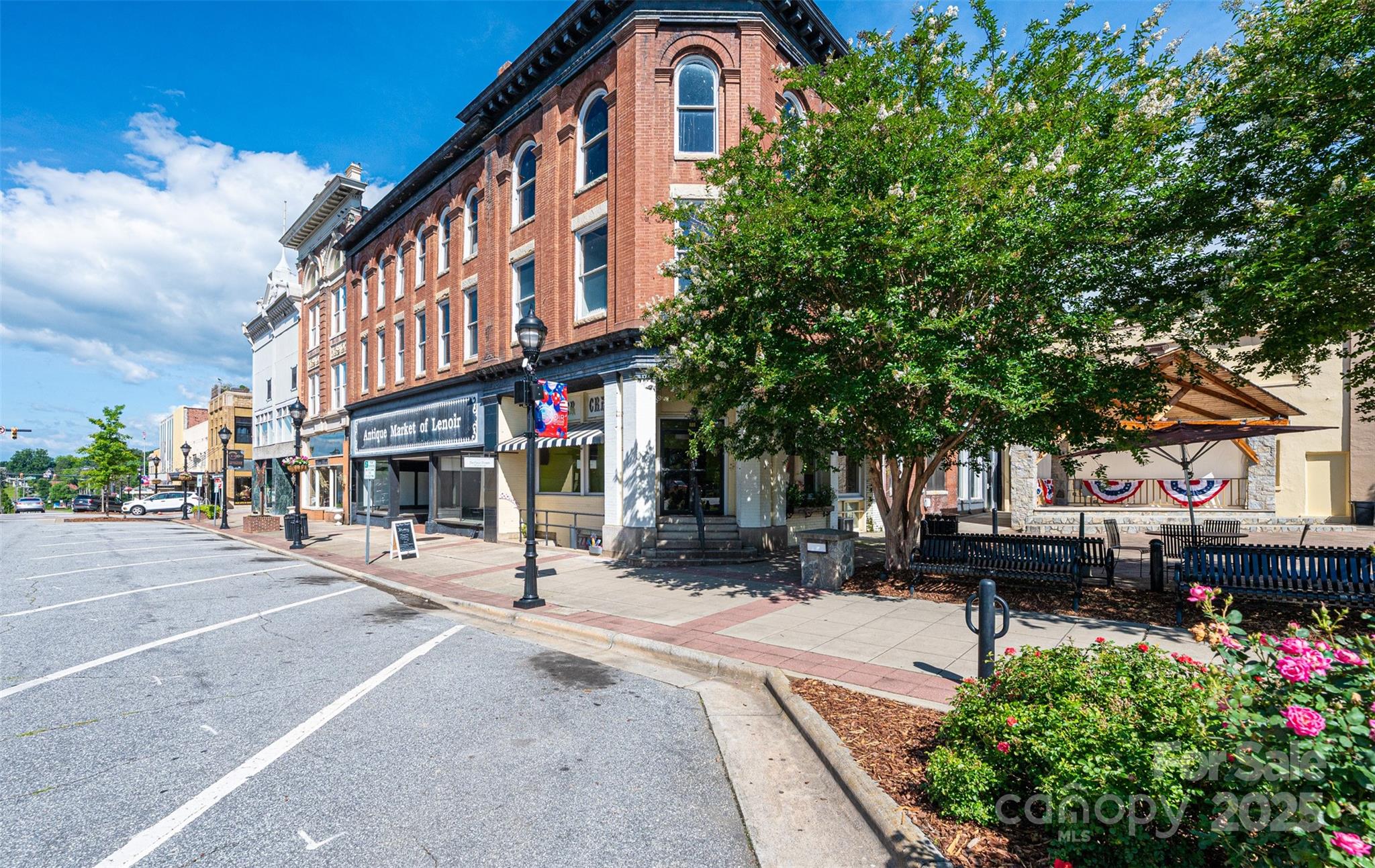 Retail at 812 West Avenue NW, Lenoir, photo 43 of 46