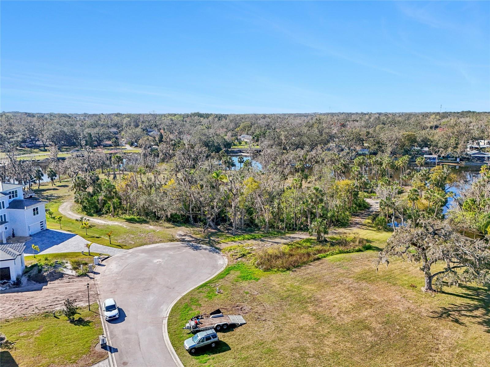 8331 ALAFIA POINTE DR