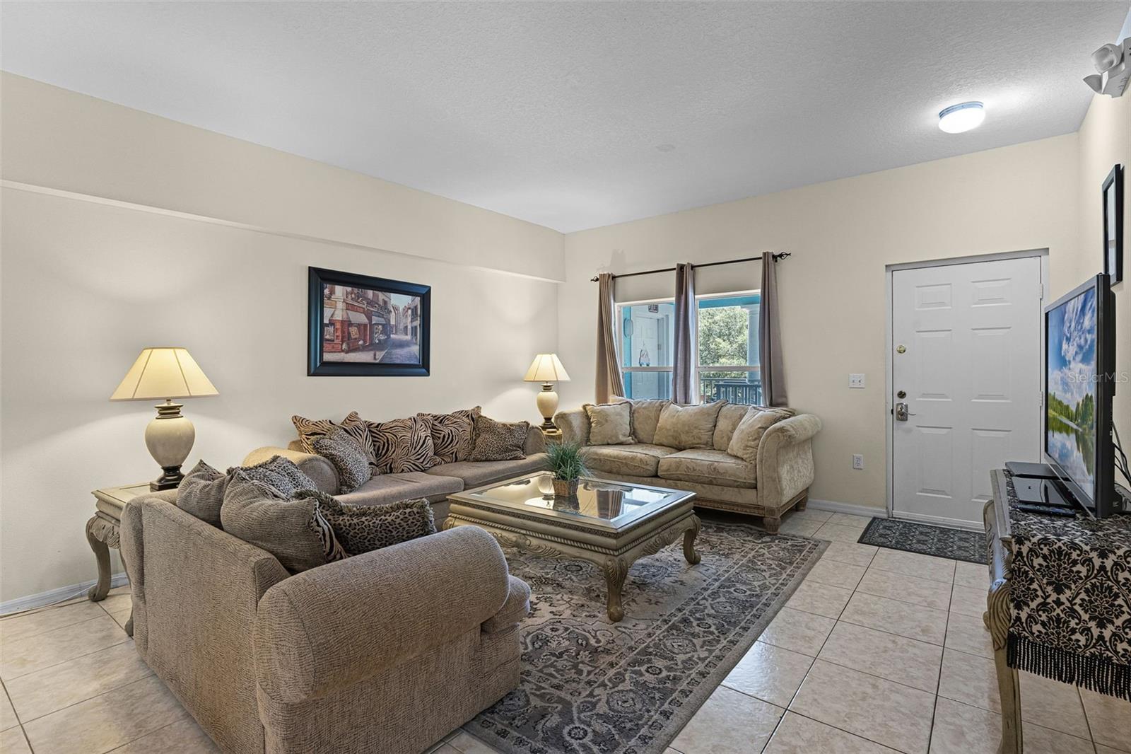 Condominium at 3111 SUN LAKE CT #B, KISSIMMEE, photo 5 of 35