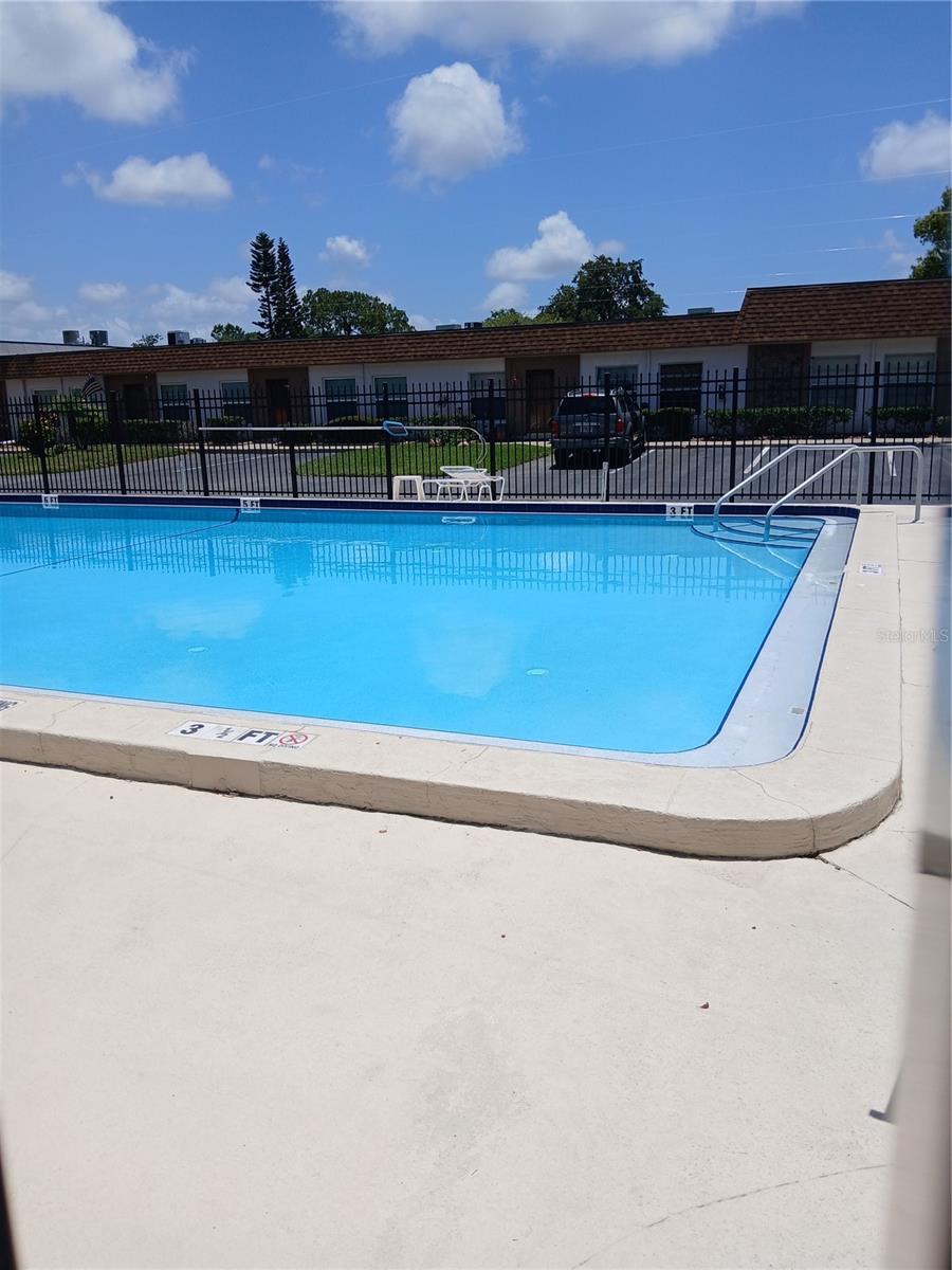 COMMUNITY POOL - 6050 CHESHAM DR #3, NEW PORT RICHEY
