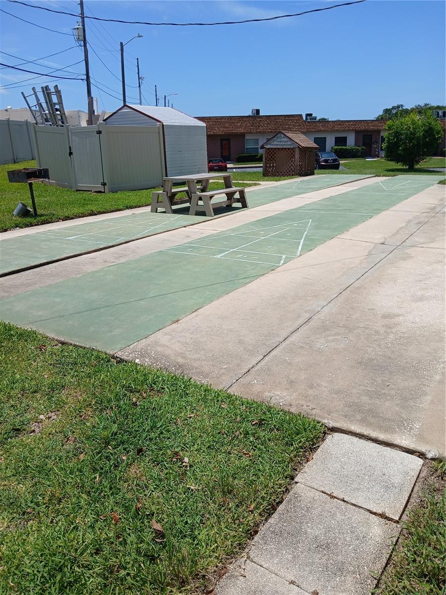 SHUFFLEBOARD - 6050 CHESHAM DR #3, NEW PORT RICHEY