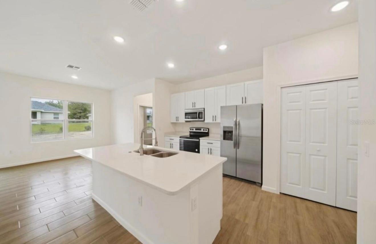 Single Family Residence at 1686 SW 168TH LOOP, OCALA, photo 3 of 16