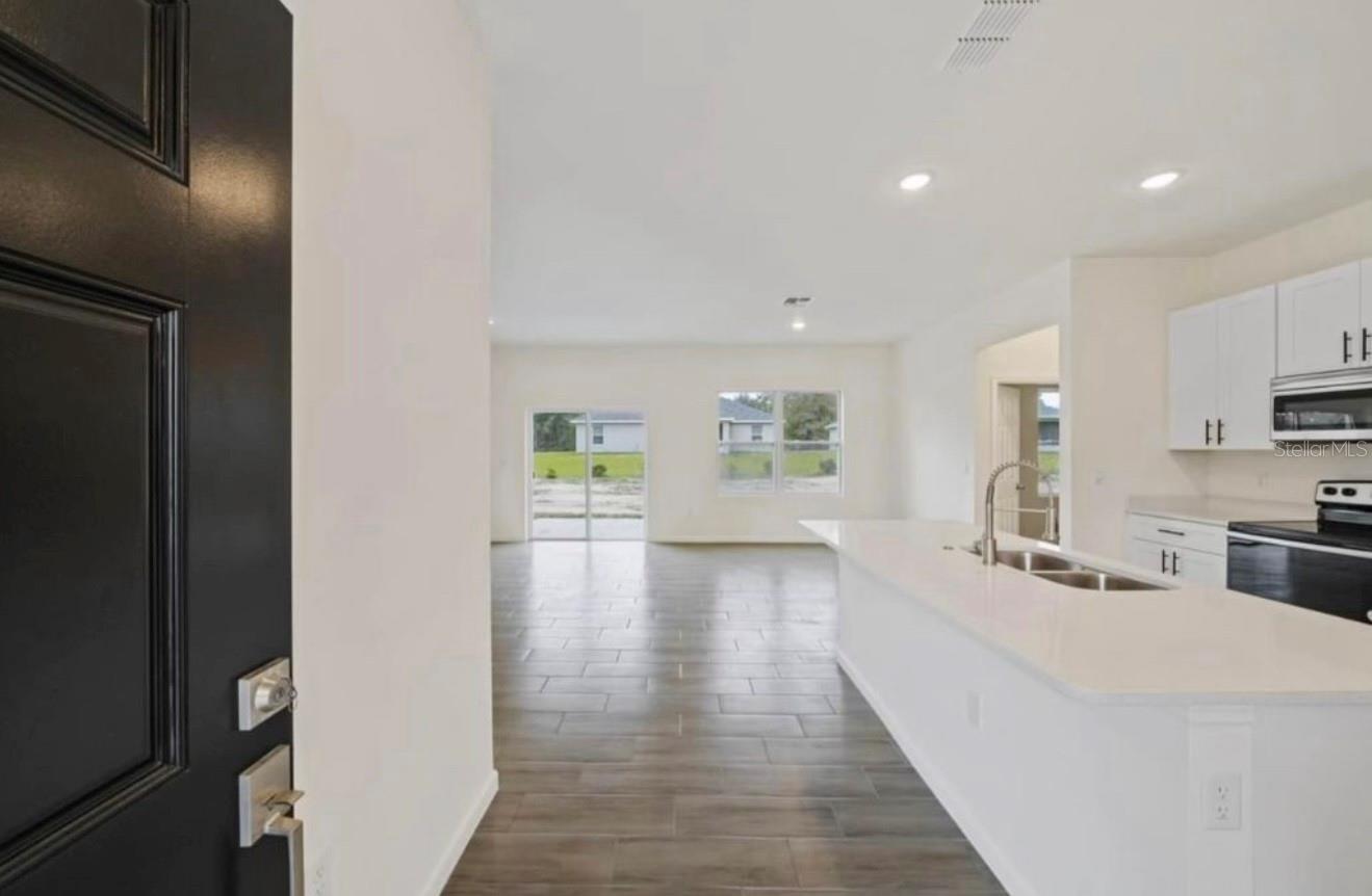 Single Family Residence at 1686 SW 168TH LOOP, OCALA, photo 5 of 16