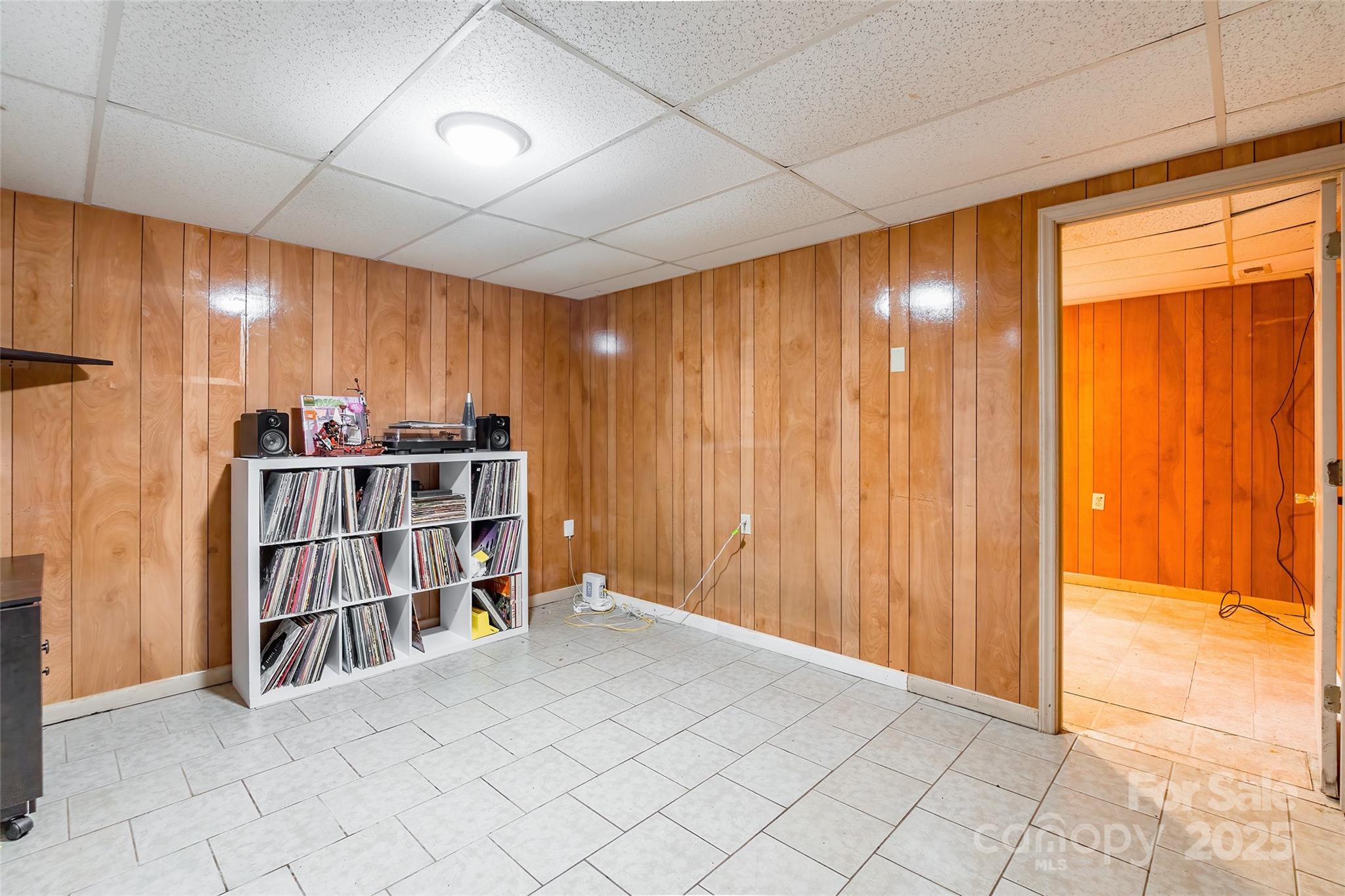 Single Family Residence at 2675 Tablerock Road, Lenoir, photo 19 of 31