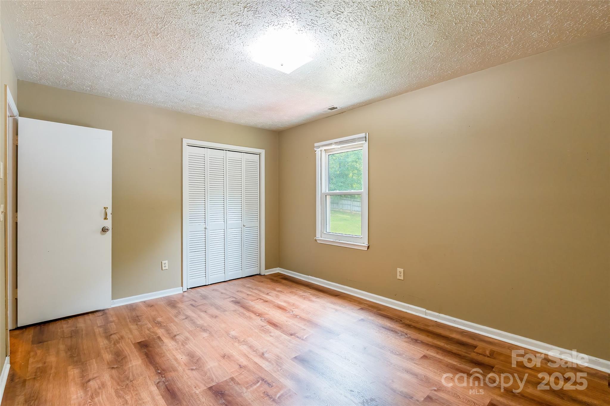 Single Family Residence at 2675 Tablerock Road, Lenoir, photo 11 of 31