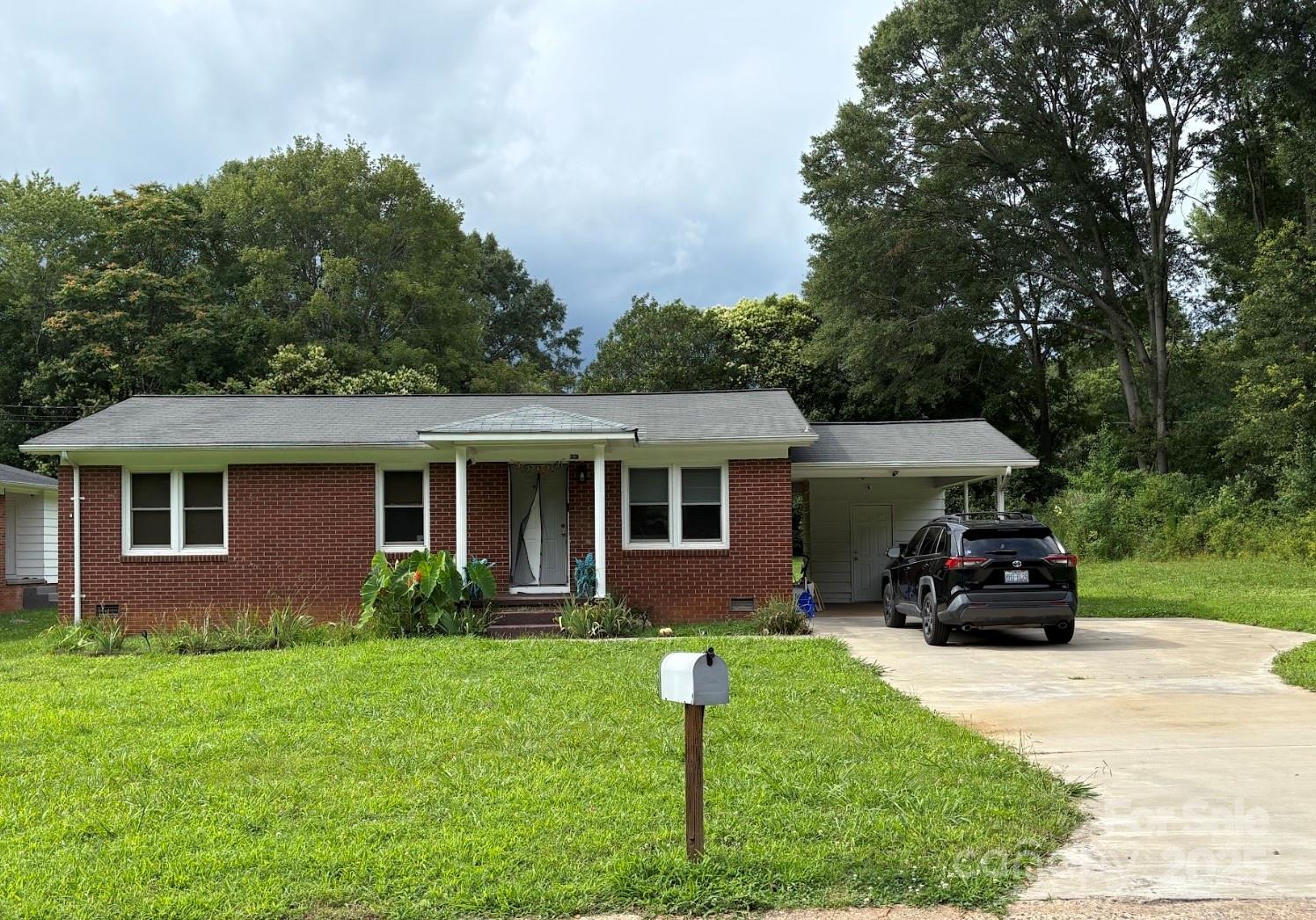 1203 Pamela Drive