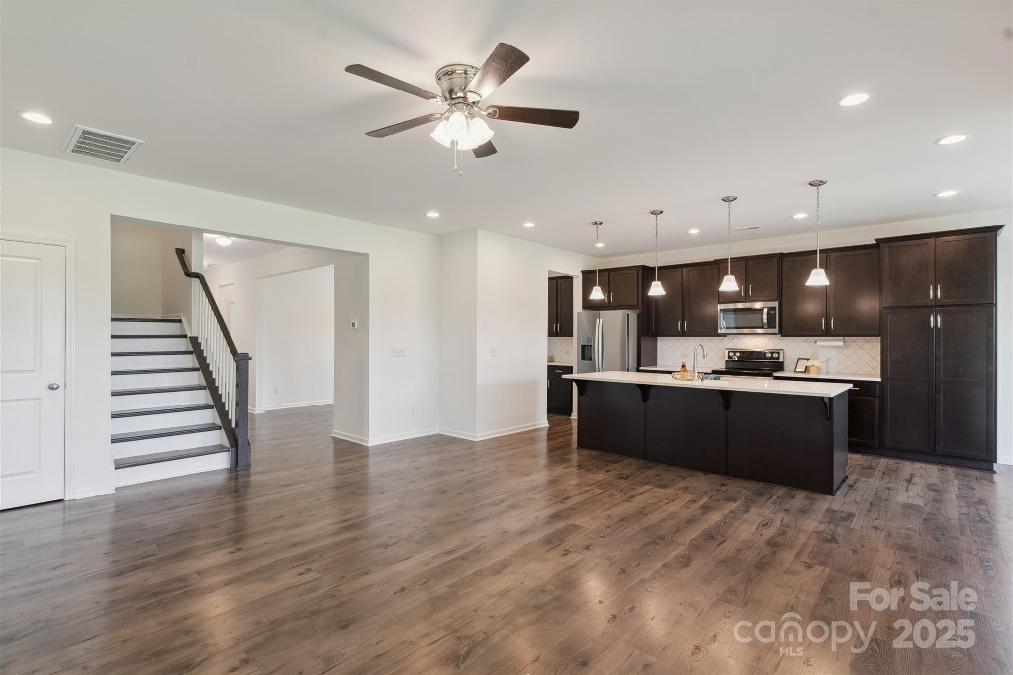 Single Family Residence at 117 Carmine Court, Troutman, photo 20 of 48