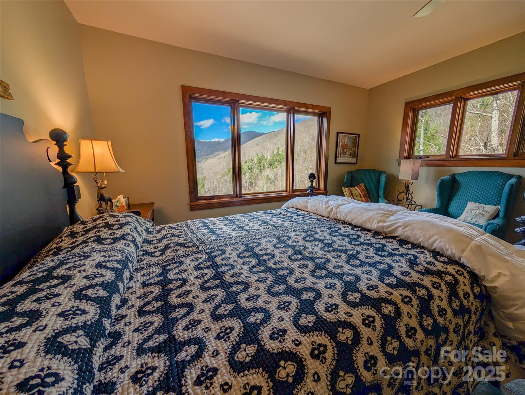 Single Family Residence at 72 Pilgrims Lane, Burnsville, photo 31 of 48